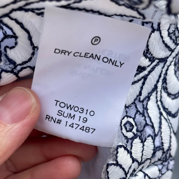 Draper James Magnolia White Floral Lace Top , size 14 - Picture 7 of 10